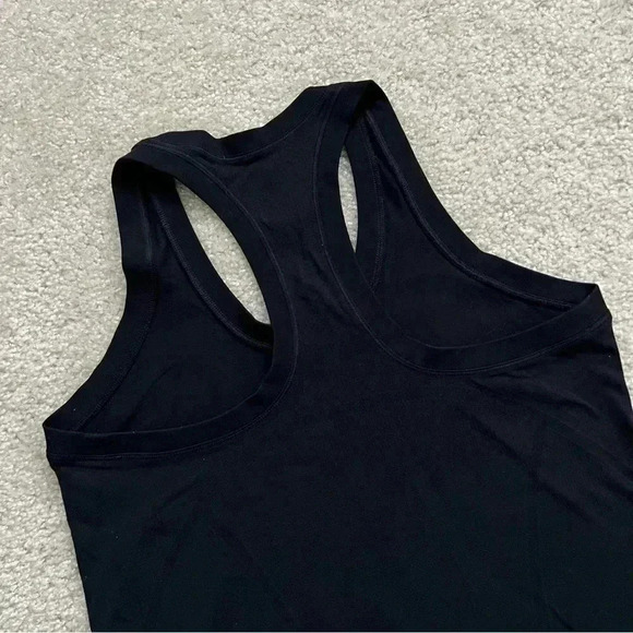 ATHLETA Momentum Seamless Tank Top Women’s Size Medium Black #530501 $59 Active - Picture 15 of 15